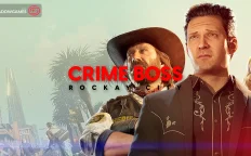 کاور بازی Crime Boss: Rockay City با لوگوی رسمی بازی روی کلانتر و مردی کت پوش
