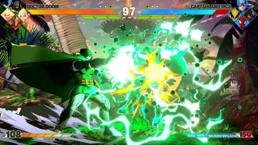 شلیک انرژی سبز جنگجوی شنل پوش در صحنه ای جنگلی در بازی MARVEL Tōkon: Fighting Souls